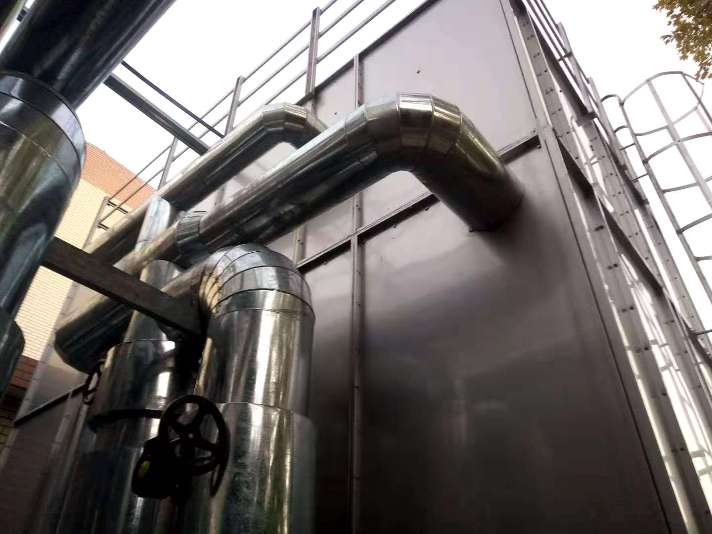 蒸汽<a href=http://www.jiangyihua.com.cn/e/tags/?tagname=%E9%98%80%E9%97%A8%E4%BF%9D%E6%B8%A9%E8%A1%A3 target=_blank class=infotextkey><a href=http://www.jiangyihua.com.cn/e/tags/?tagname=%E9%98%80%E9%97%A8%E4%BF%9D%E6%B8%A9 target=_blank class=infotextkey>閥門保溫</a>衣</a>