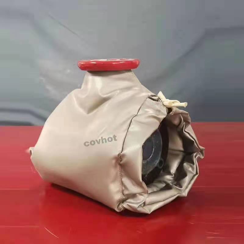 柔性<a href=http://www.jiangyihua.com.cn/e/tags/?tagname=%E5%8F%AF%E6%8B%86%E5%8D%B8%E4%BF%9D%E6%B8%A9 target=_blank class=infotextkey>可拆卸保溫</a>夾套